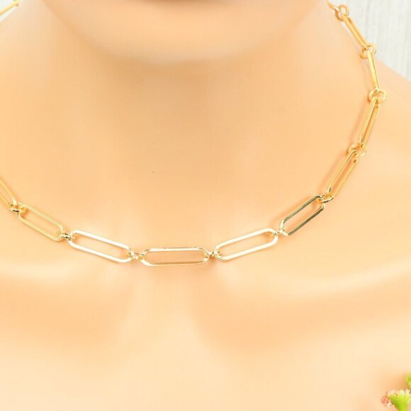 "Minimalist & Elegant Necklace Chain – Perfect for Women & Girls | UNVRC1573 - Picture 10 of 10